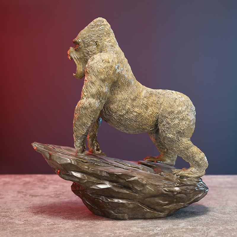 King Kong Copper Ornament --Luxury gift & home decoration